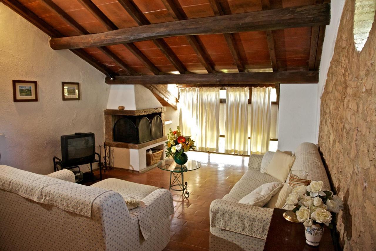 Borgo Il Poggiaccio Residenza D'Epoca Guest House Sovicille Bagian luar foto