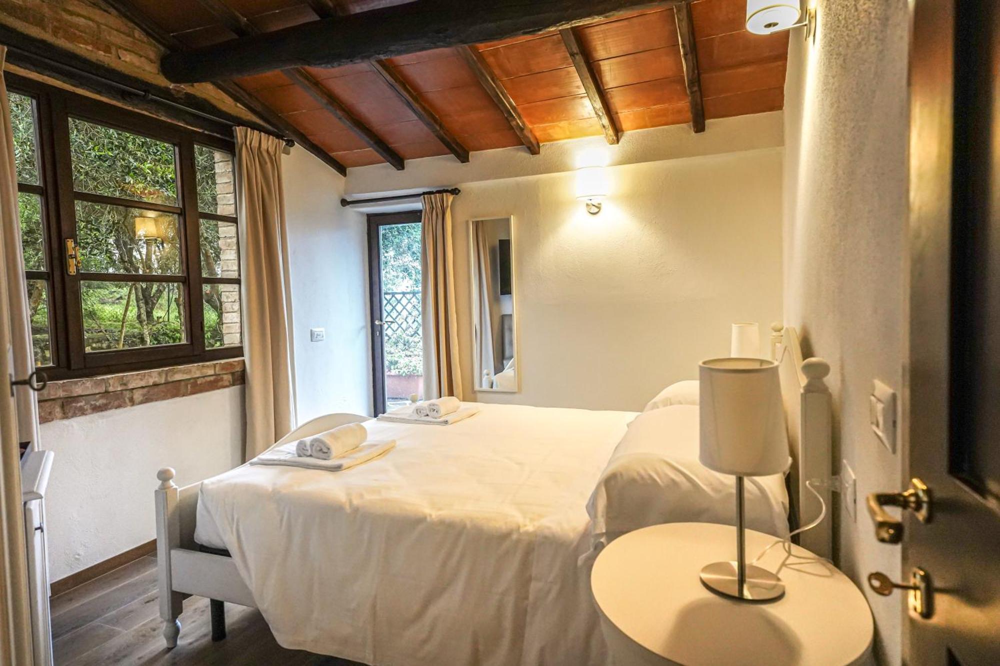 Borgo Il Poggiaccio Residenza D'Epoca Guest House Sovicille Bagian luar foto
